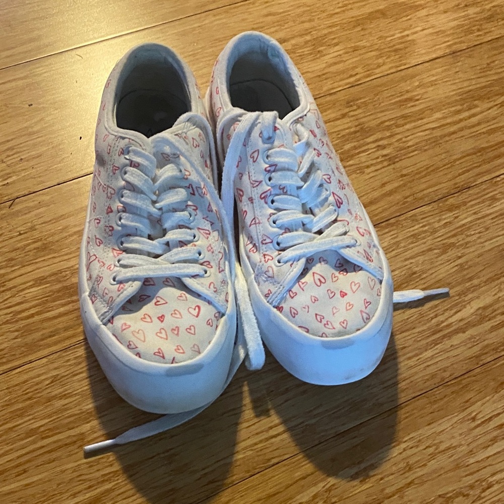 Joie sneakers. Size 7